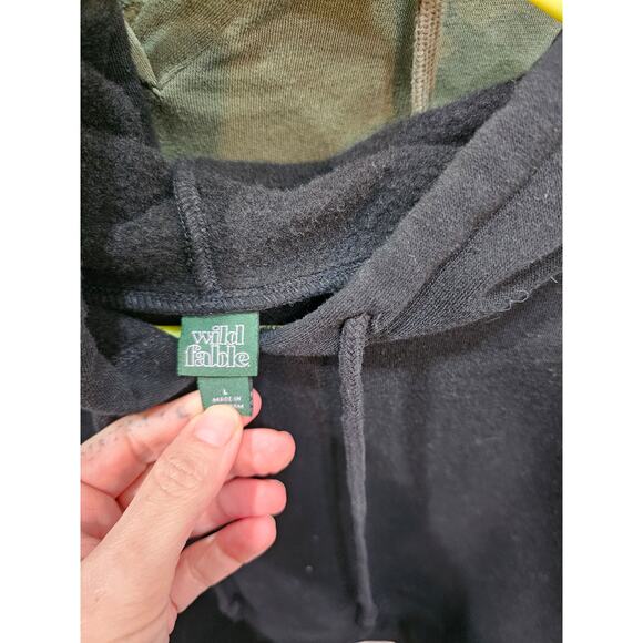 2 Crop top hoodies size L - Picture 3 of 6
